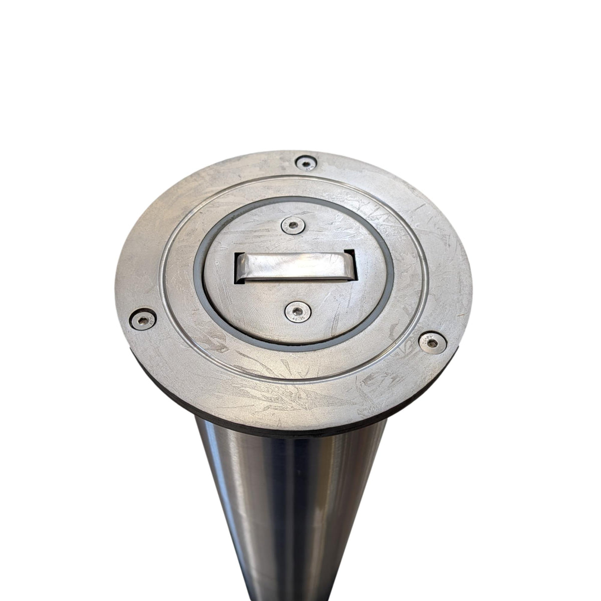 Top of 4" x 36" Closed Stainless Steel Bollard