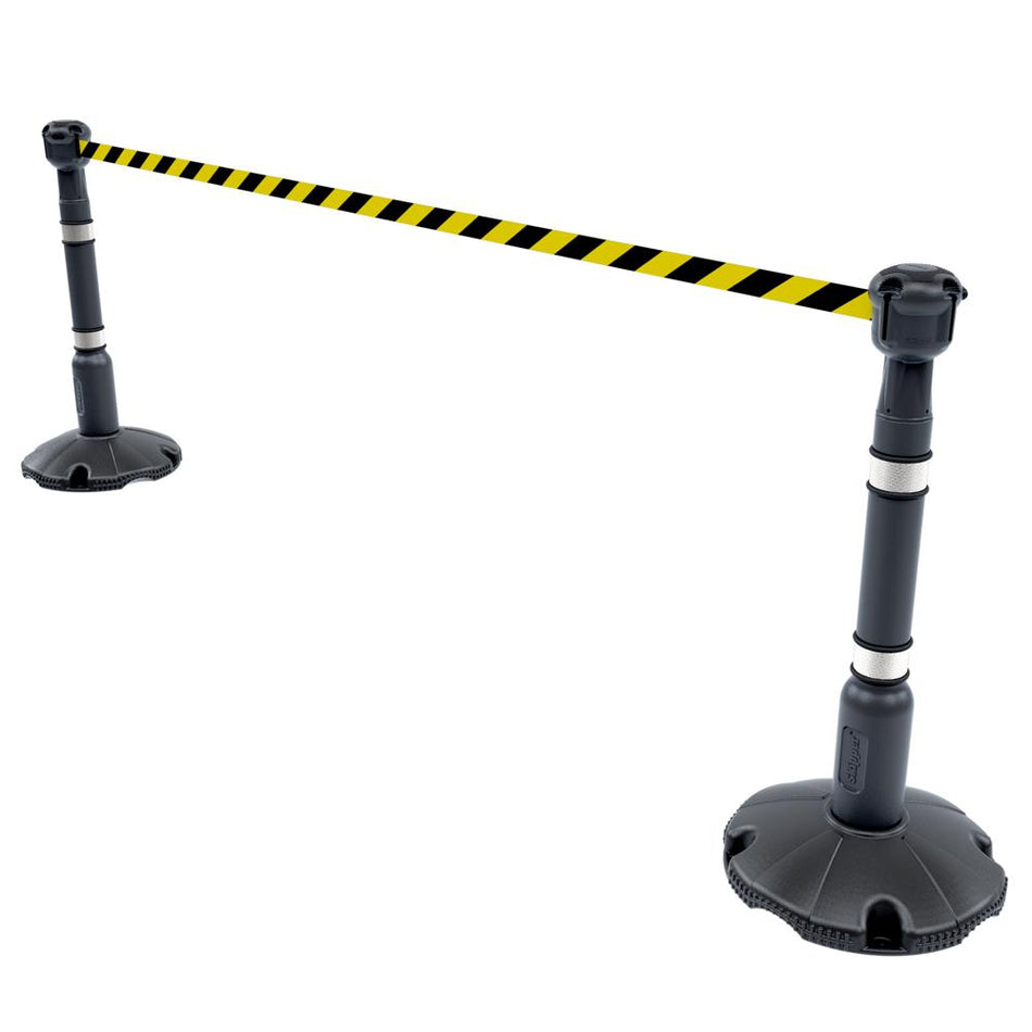 Skipper 9M Retractable Post & Base Barrier Kit - Silver, Black/Yellow