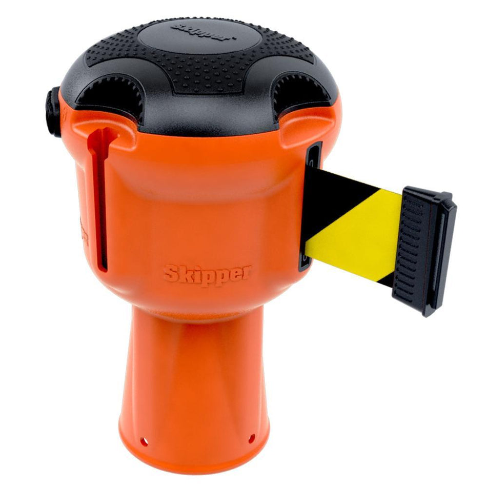 Skipper Wall Mounted Retractable Barrier Kit - Skipper retractable barrier unit