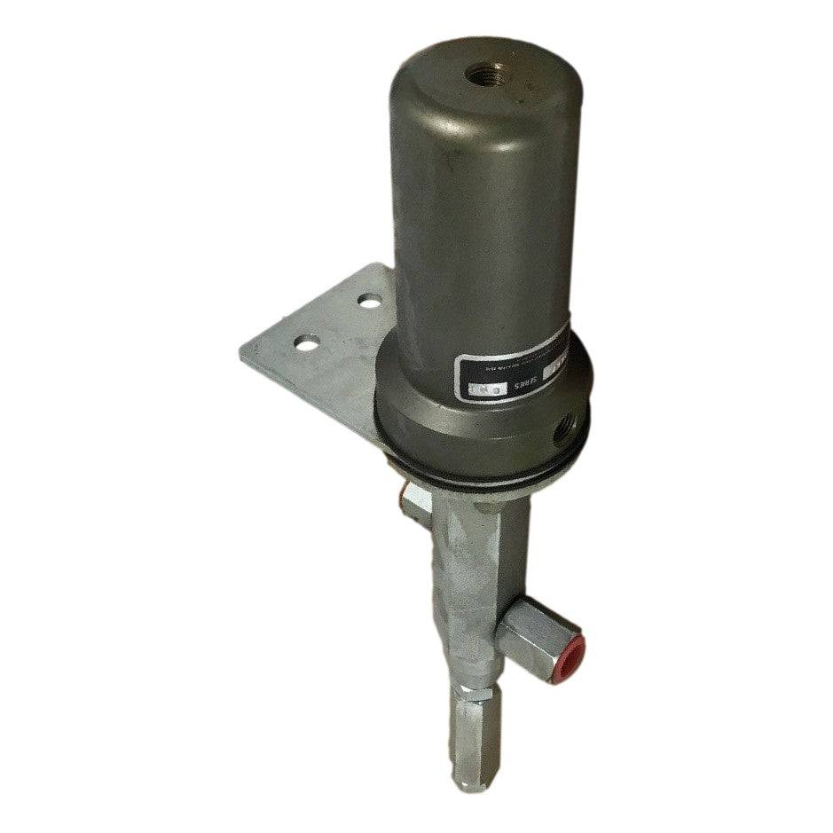 Air Operated Lubricator / Ejector - Lincoln Industrial